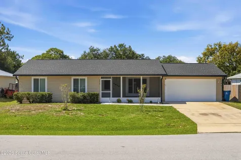 1038 Falconer Street NW Palm Bay FL 32907