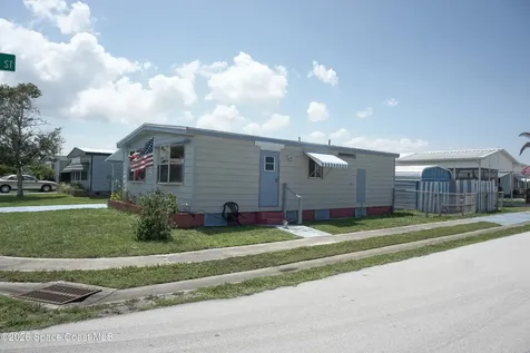 2339 Royal Palm Drive NE Palm Bay FL 32905