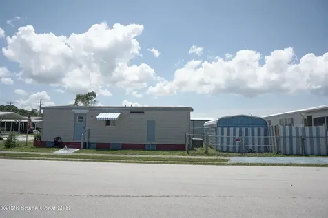 2339 Royal Palm Drive NE Palm Bay FL 32905