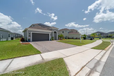 8205 Millbrook Avenue Melbourne FL 32940