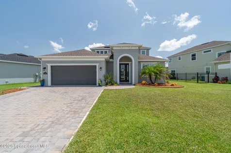 8205 Millbrook Avenue Melbourne FL 32940