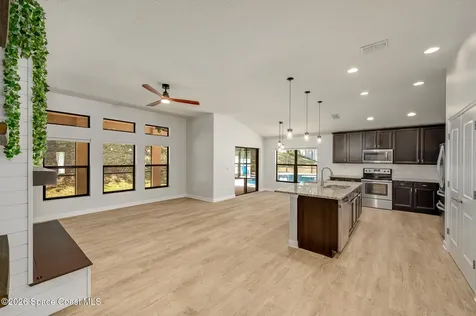 114 Reading Avenue Titusville FL 32796