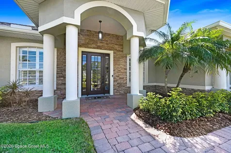 4268 Gardenwood Circle Grant FL 32949