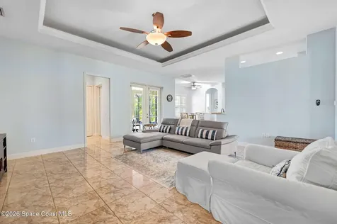 4268 Gardenwood Circle Grant FL 32949