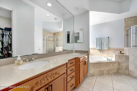 4268 Gardenwood Circle Grant FL 32949