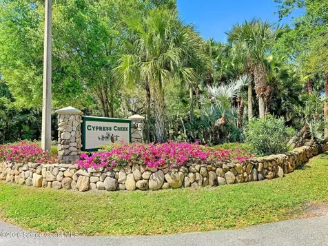 4268 Gardenwood Circle Grant FL 32949