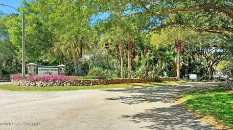 4268 Gardenwood Circle Grant FL 32949