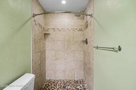 290 Paradise Boulevard Indialantic FL 32903