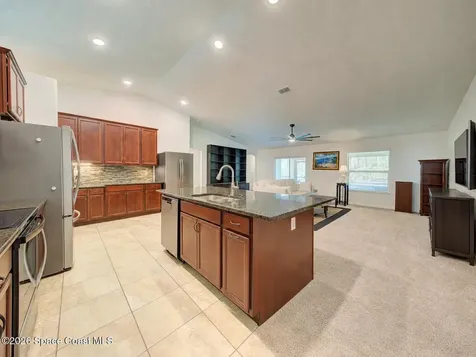770 Harriet Avenue SW Palm Bay FL 32908