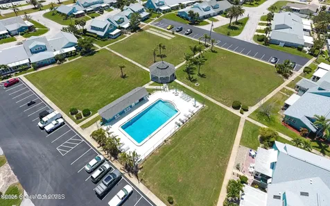 302 Emerald Place E Indian Harbour Beach FL 32937