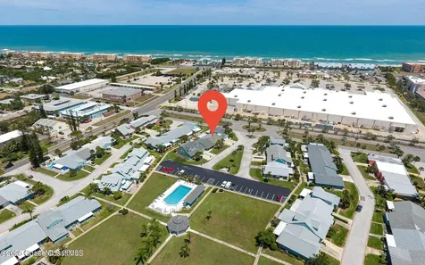 302 Emerald Place E Indian Harbour Beach FL 32937