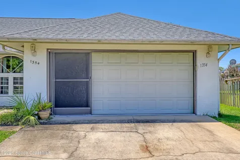 1354 Madoc Street NW Palm Bay FL 32907