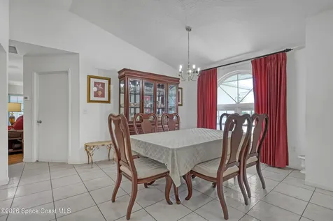 1354 Madoc Street NW Palm Bay FL 32907