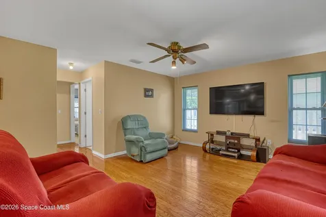 1354 Madoc Street NW Palm Bay FL 32907