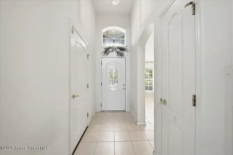 159 Feather Edge Loop Lake Mary FL 32746