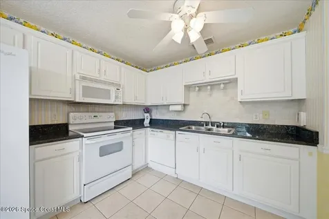 159 Feather Edge Loop Lake Mary FL 32746
