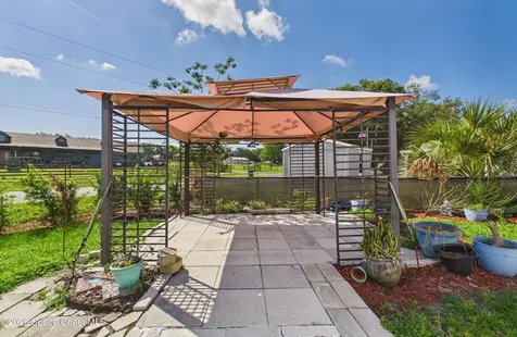 7232 Omega Court Zephyrhills FL 33541