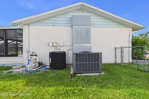 7232 Omega Court Zephyrhills FL 33541