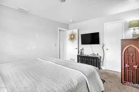 858 Carnival Road SE Palm Bay FL 32909