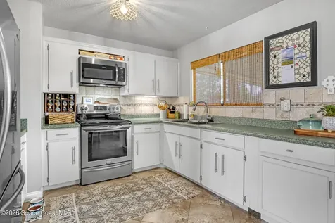 858 Carnival Road SE Palm Bay FL 32909