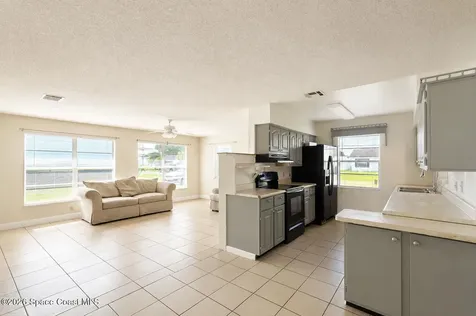 2882 Pembroke Road Melbourne FL 32935