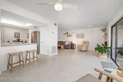 116 Skyline Circle Satellite Beach FL 32937