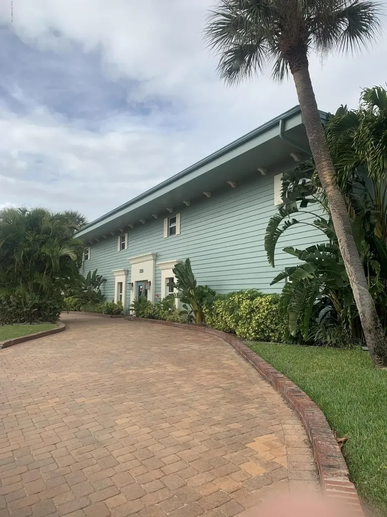220 Columbia Drive Cape Canaveral FL 32920