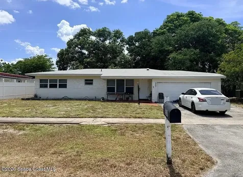 557 W Dayton Circle Fort Lauderdale FL 33312