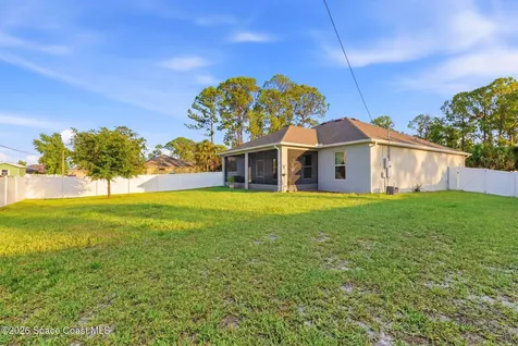 712 Duncan Road SE Palm Bay FL 32909