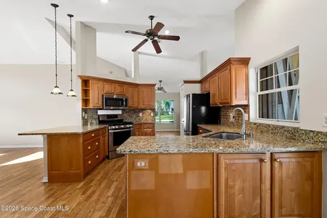 2550 Red Maple Place Melbourne FL 32935