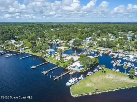 3965 Canal Drive Sebastian FL 32976