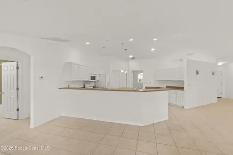 619 Carnival Terrace Sebastian FL 32958