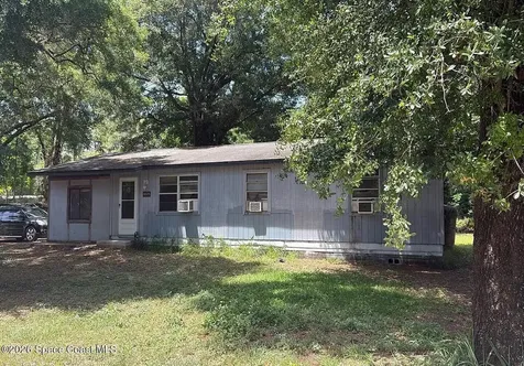 1825 Huggins Drive Apopka FL 32703