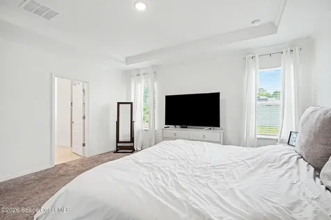 1030 Grapefruit Road SE Palm Bay FL 32909