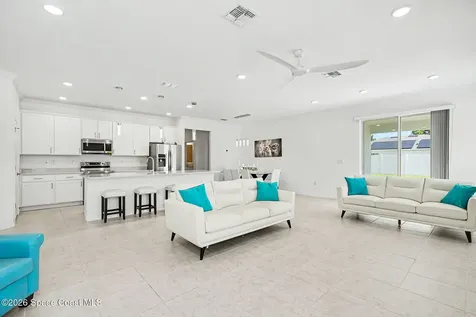 1030 Grapefruit Road SE Palm Bay FL 32909