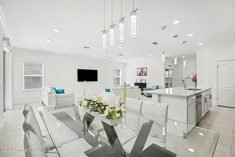 1030 Grapefruit Road SE Palm Bay FL 32909