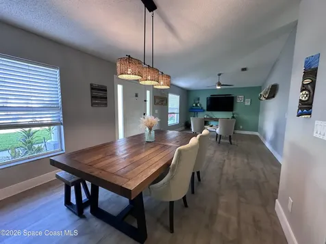 743 Del Mar Circle Melbourne FL 32904
