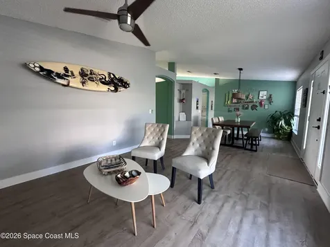 743 Del Mar Circle Melbourne FL 32904