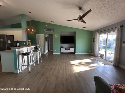 743 Del Mar Circle Melbourne FL 32904