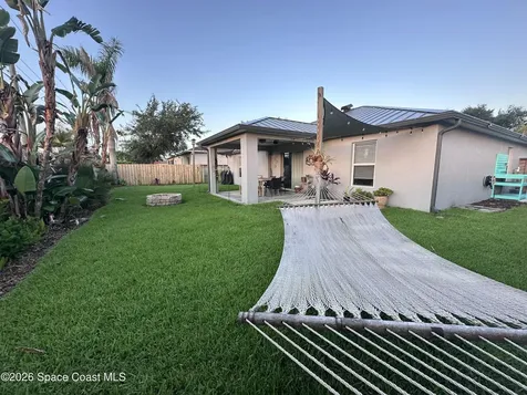 743 Del Mar Circle Melbourne FL 32904
