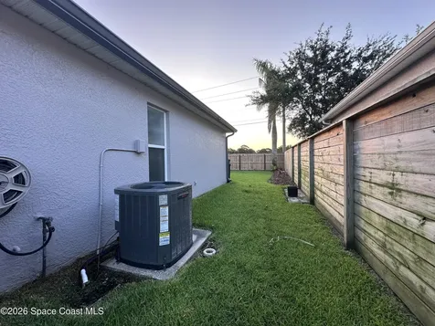 743 Del Mar Circle Melbourne FL 32904