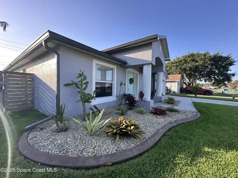 743 Del Mar Circle Melbourne FL 32904