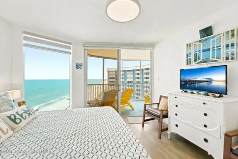 1175 Jimmy Buffett Memorial Highway Satellite Beach FL 32937