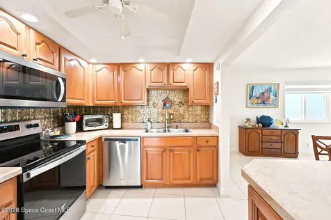 1175 Jimmy Buffett Memorial Highway Satellite Beach FL 32937