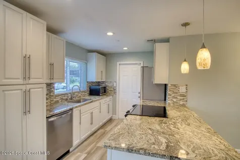 341 W Arlington Street Satellite Beach FL 32937