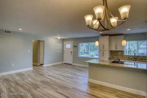 341 W Arlington Street Satellite Beach FL 32937