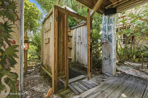 53 Vip Island Grant-valkaria FL 32949