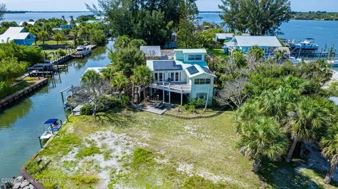 53 Vip Island Grant-valkaria FL 32949