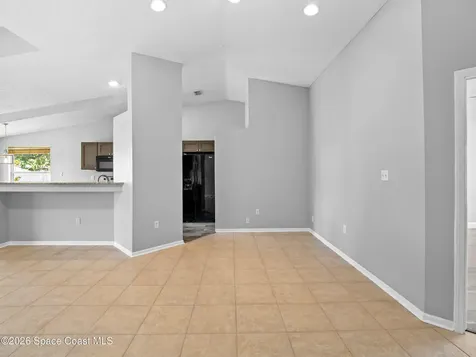 648 Munich Street NW Palm Bay FL 32907