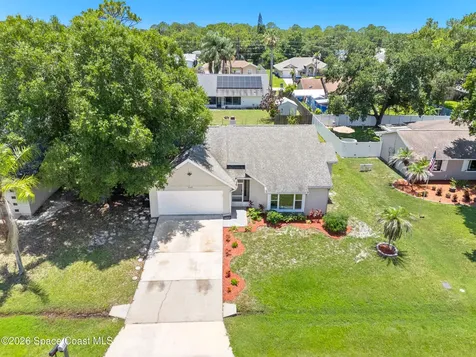 648 Munich Street NW Palm Bay FL 32907